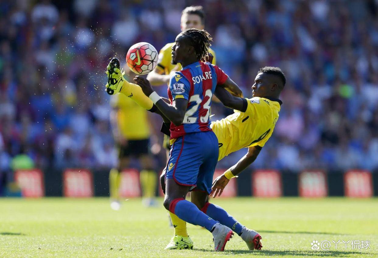 诺里奇在对阵阿斯顿维拉的比赛中获胜