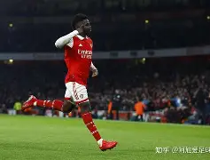 热刺大胜埃弗顿,英超战绩稳坐榜首的简单介绍