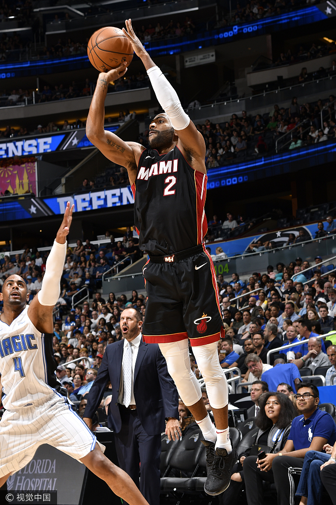 热火反弹成功挫败魔术,激烈争斗收获终极胜利