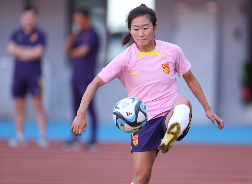 吉林女足备战过程有声有色,放眼全国冠军(2021年1月19长春女足) 吉林女足备战过程有声有色,放眼全国冠军(2021年1月19长春女足)